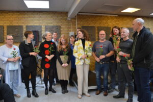Åbning af carmen curlers - iscenesat